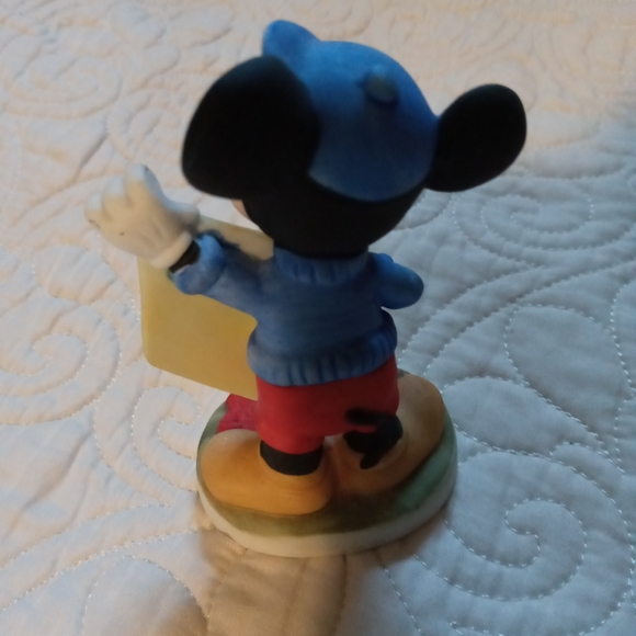 Mickey Mouse Kite Flyer Vintage Porcelain Figurine - Walt Disney Productions - Picture 5 of 7